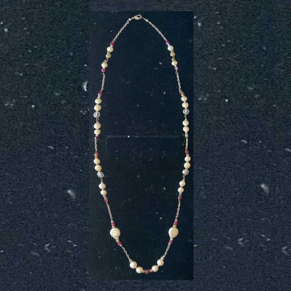 Genuine freshwater 18" pearl necklace with genuine rubies and coin pearls